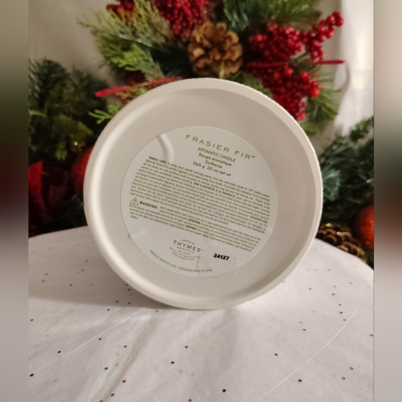 Thymes Frasier Fir Aromatic Candle - 20 oz - Picture 5 of 7